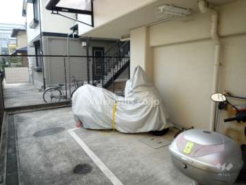バイク置場