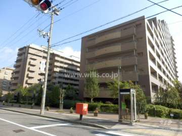 エルヴェール神戸本山アーバンライフの外観（北西側から）