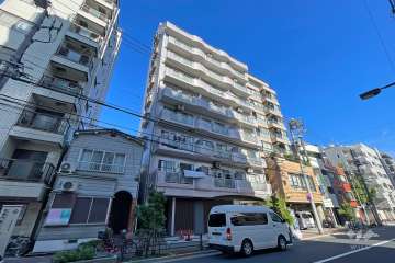 ルジェンテ・リベル上野稲荷町の外観（南東側から）