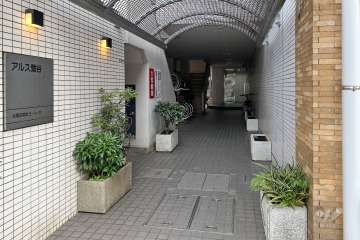 エントランスアプローチ