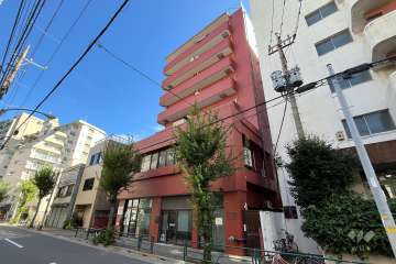鶯谷ハイムの外観（北西側から）