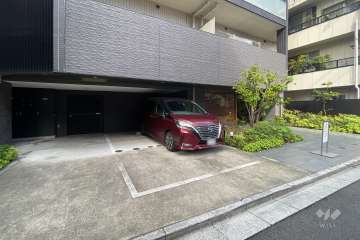 敷地内駐車場（屋外平面式）