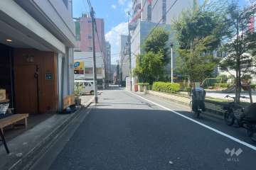 敷地北側の前面道路　
