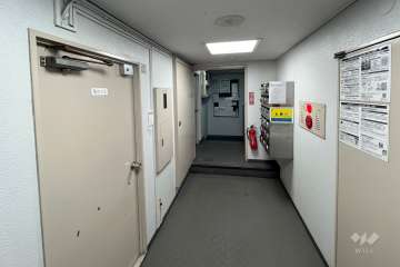 エントランスホール