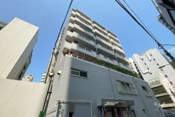 雷門ハイツの外観（南東側から）