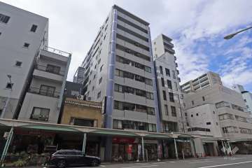 シルクハットハイツの外観(南東側から)