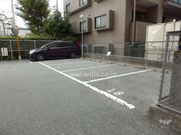 敷地内駐車場（屋外平面式）