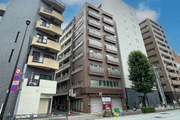 寿町フラワーホームの外観（南西側から）