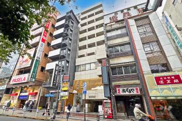 ライオンズマンション上野山下の外観（北東側から）