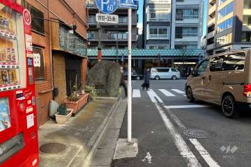 敷地東側の前面道路