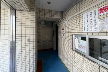 エントランスホール