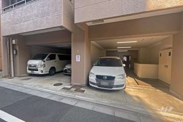 敷地内駐車場（屋外平面式）