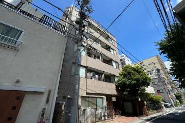 ゴールドパレス21の外観（南西側から）