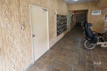 エントランスホール　