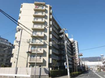 ユニハイム魚崎2号棟の外観（南東側から）