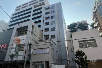 光伸マンションの外観（北東側から）