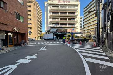 敷地南東側の前面道路　