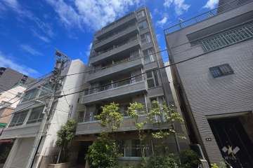 エルニシア蔵前の外観（南西側から）