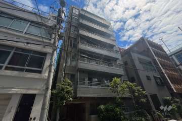 エルニシア蔵前の外観（北西側から）