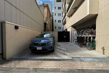 敷地内駐車場（屋外平面式）