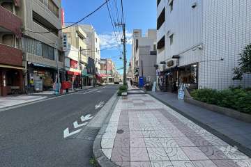 敷地北側の前面道路　