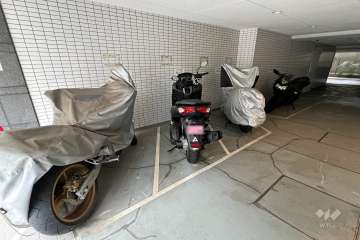 バイク置場