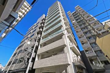 クリオ浅草橋の外観（南西側から）