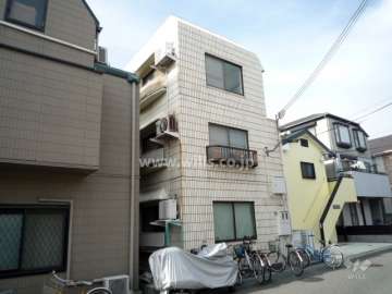 サンロイス芦屋5号館の外観（南東側から）