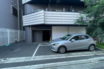 敷地内駐車場（屋外平面式）