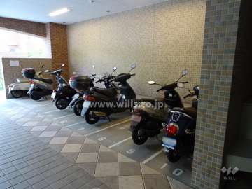 バイク置場