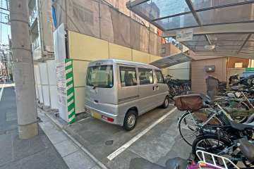 敷地内駐車場（屋外平面式）