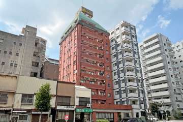 鳥越尾形シャルムの外観（北東側から）