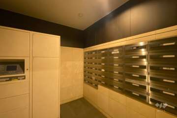 宅配ボックスと共用ポスト　