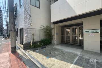 駐輪場の出入り口