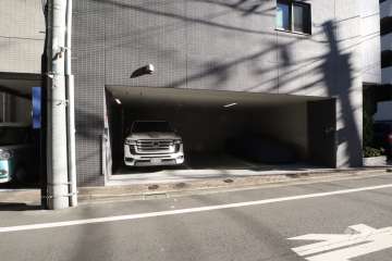 敷地内駐車場（屋内平面式）