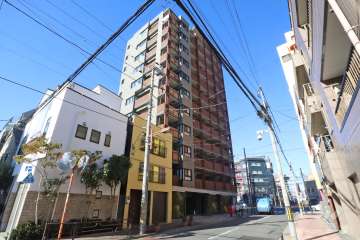 ライオンズ東京三ノ輪ミレスの外観（南西側から）