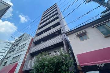 フュージョナル浅草ドゥエの外観（西側から）