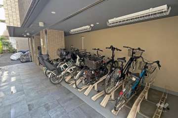 駐輪場