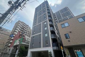 クリオラベルヴィ新御徒町の外観（北西側から）