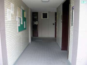 エントランスホール