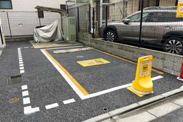 敷地内駐車場（屋外平面式）