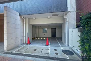 敷地内駐車場（屋内平面式）