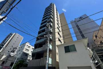 ブリリア上野プレイスの外観（南西側から）