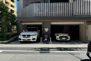 敷地内駐車場（屋内平面式）