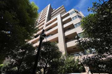 ルネ上野桜木の外観（南東側から）