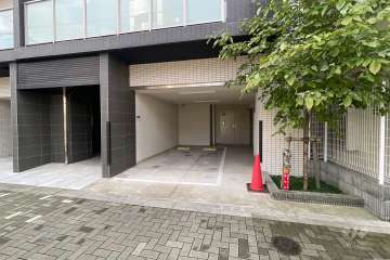 敷地内駐車場（屋外平面式）