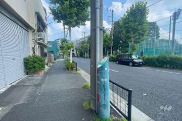 敷地南東側の前面道路　