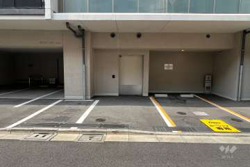 敷地内駐車場（屋外平面式）