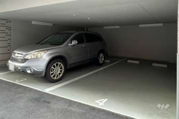 敷地内駐車場（屋内平面式）