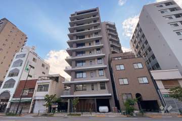 ローレルアイ浅草レジデンスの外観（北東側から）
